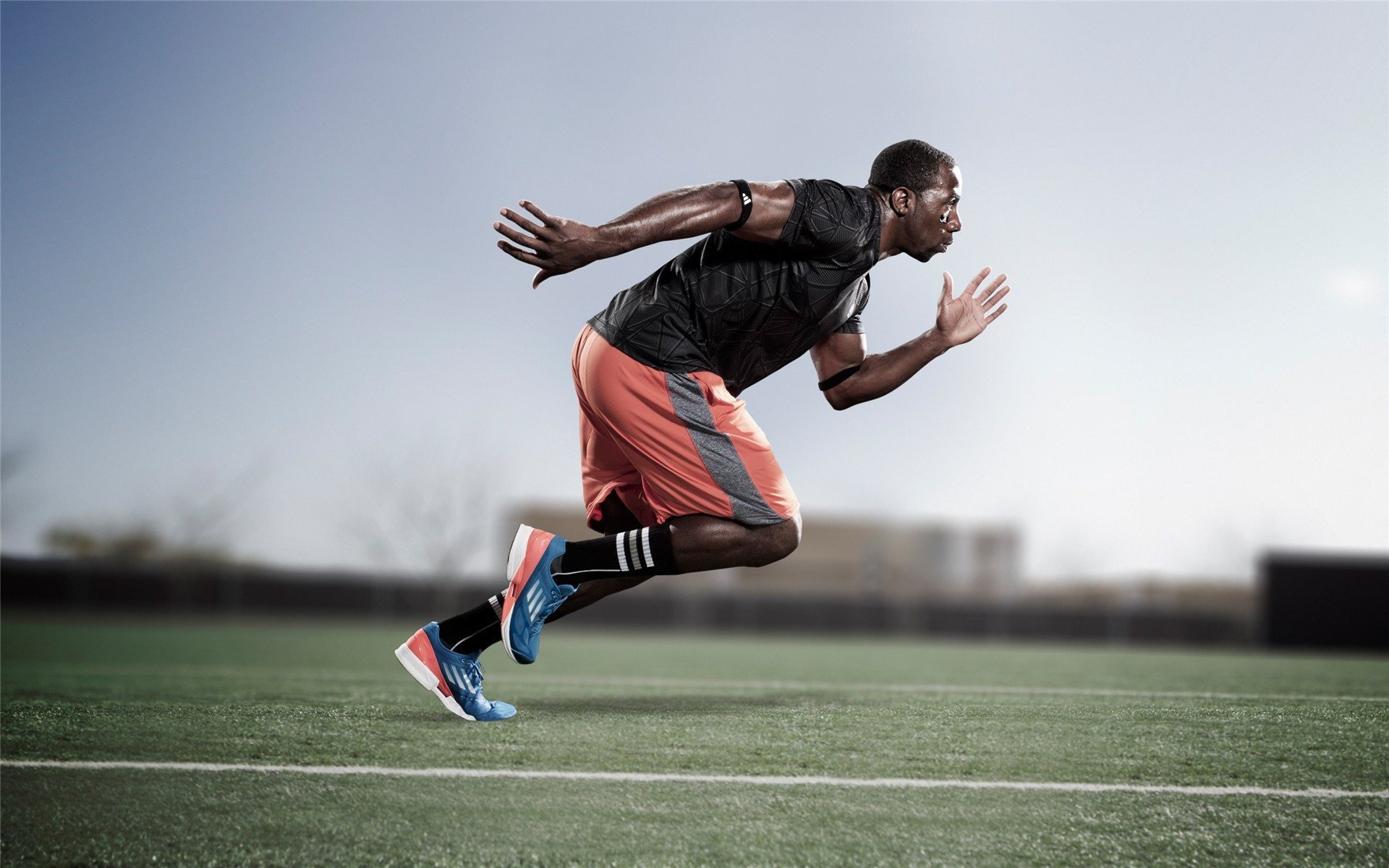 “青春燃烧”青少年篮球公益演讲在上海引发共鸣，青少年篮球大赛